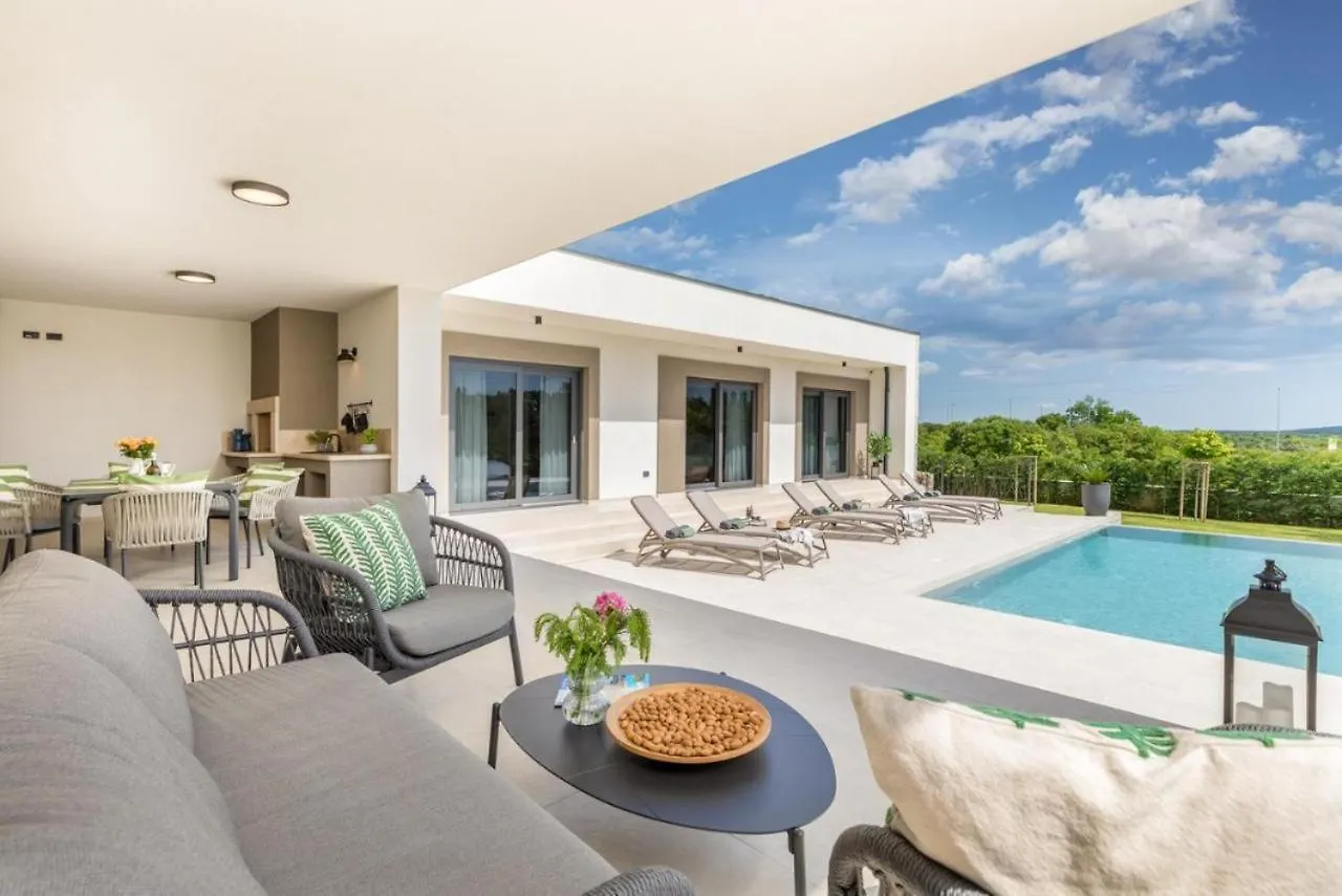 Kurili Villa Lastine 0*,  קרואטיה